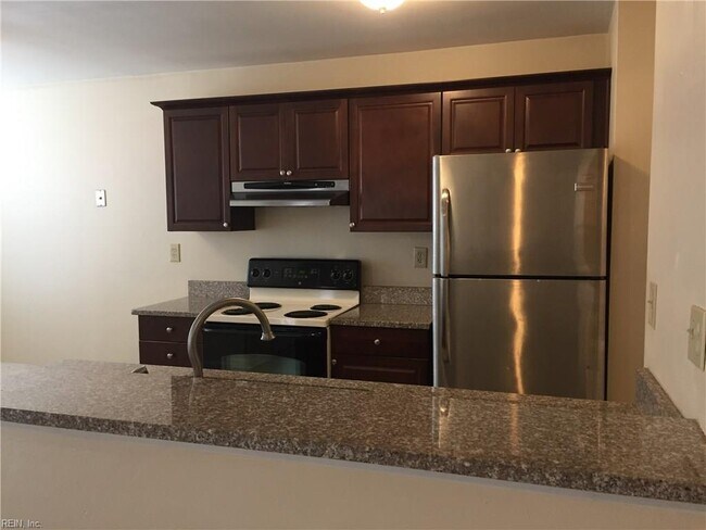 Foto del edificio - 1822 Chantilly Ct