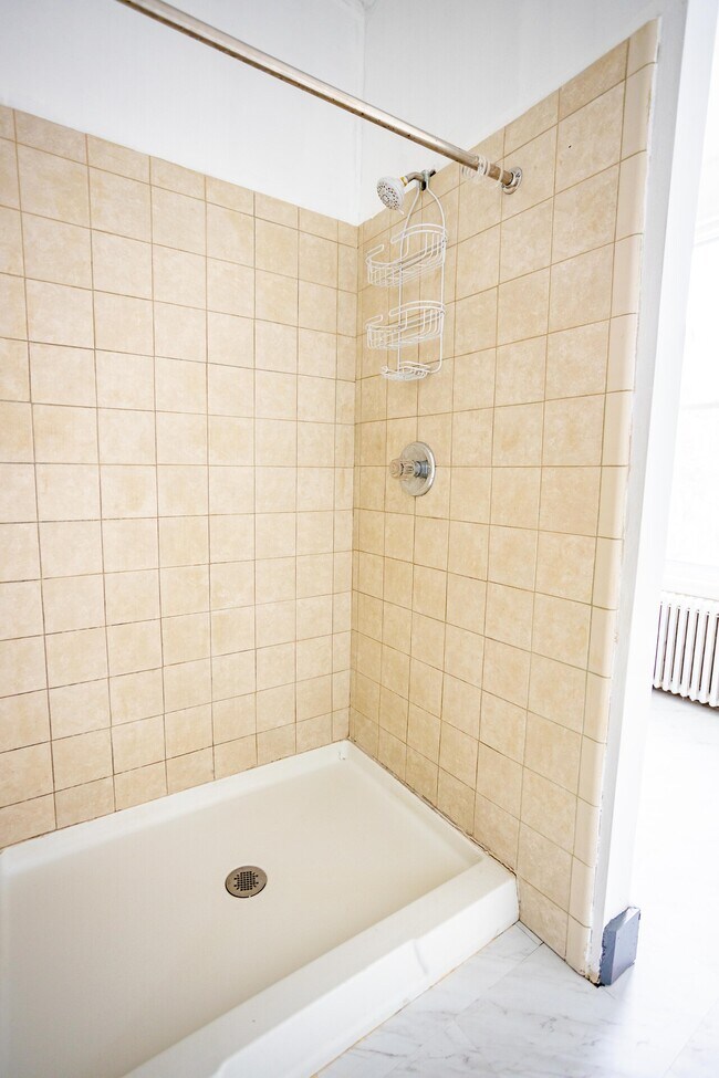 Foto del edificio - 112 N 3rd St