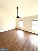 Building Photo - 2010 Capstone Cir