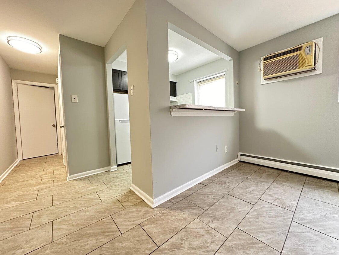 Foto principal - 308 Main St