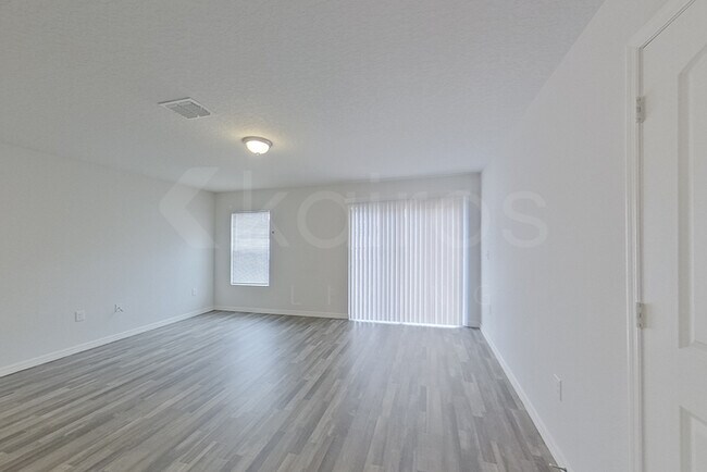 Foto del edificio - 20 Reindeer Ln