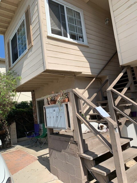 Foto del edificio - 1223 Berkeley St