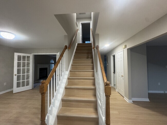 Building Photo - 4 Joseph Ct