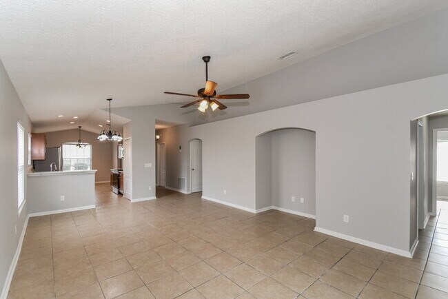 Foto del edificio - 1566 Hope Valley Dr