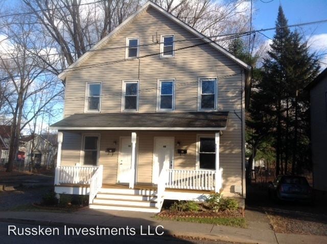 Primary Photo - 48 Hallet St