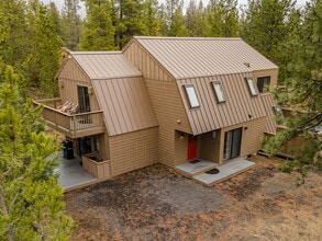 Building Photo - 18066 E Butte Ln