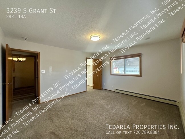 Foto del edificio - 3239 S Grant St