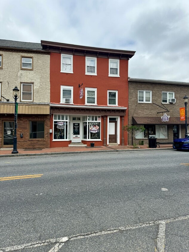 Primary Photo - 10 S Main Street