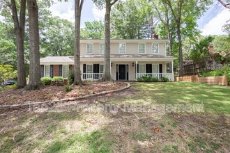 Building Photo - 6820 Panstone Dr