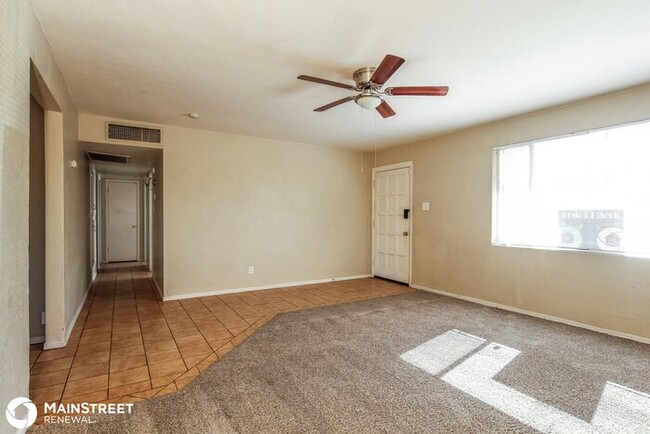 Foto del edificio - 4902 W Mulberry Dr