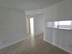Building Photo - 3396 Foxcroft Rd