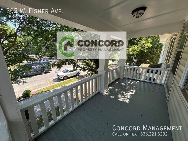 Foto del edificio - 305 W Fisher Ave