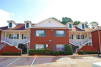 Building Photo - 5880 Spanish Trail