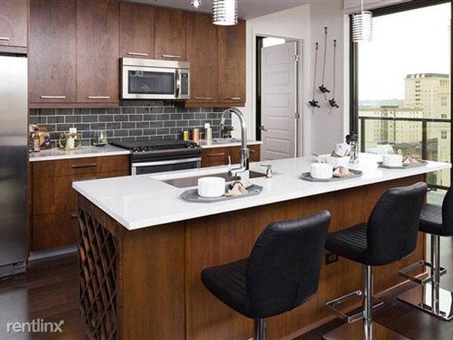 Foto del edificio - 1 br, 1 bath Apartment - 1712 Curtis St 901