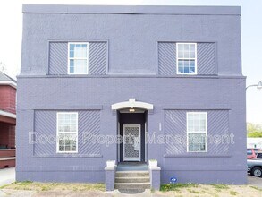 Building Photo - 1202 Duncan Ave