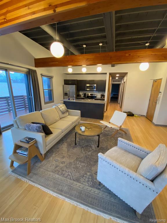 Building Photo - 510 N Main St