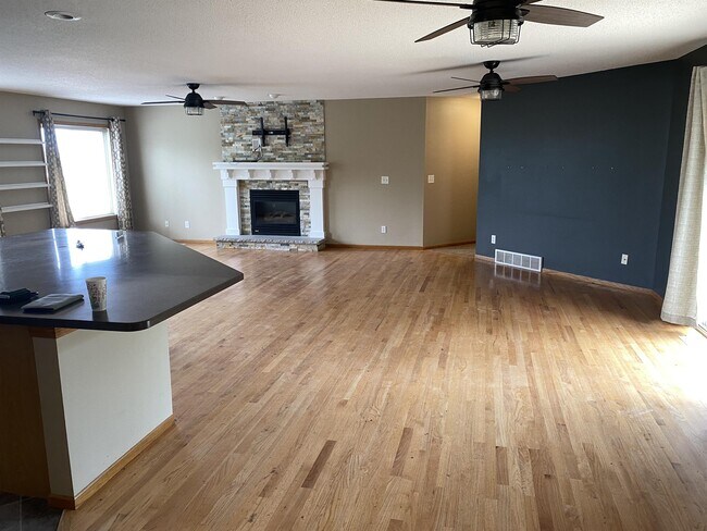 Foto del edificio - 2910 Otis Rd SE