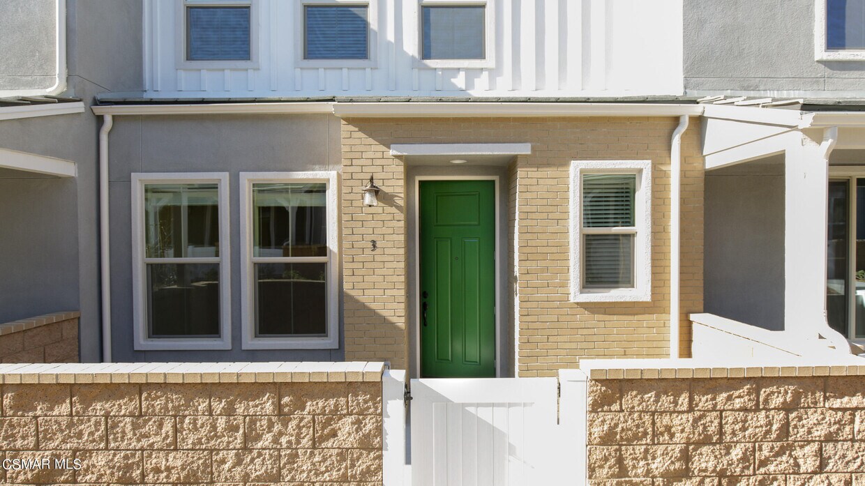 Foto del edificio - 110 Red Brick Dr