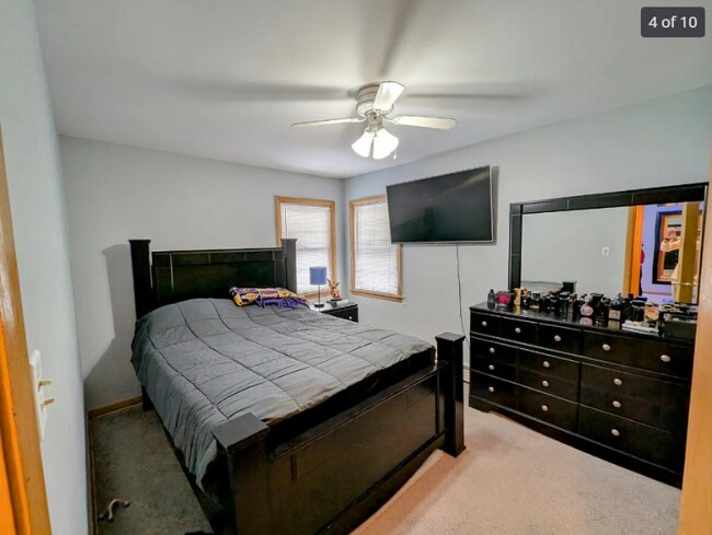 Building Photo - 7228 38th Pl