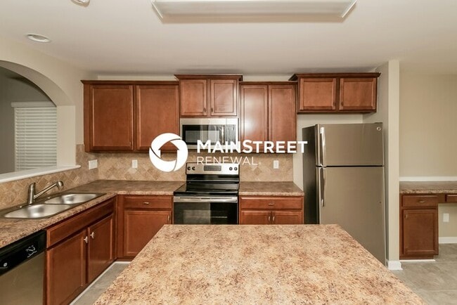 Building Photo - 4 Bedroom Pet-Friendly Home in Odenville, AL with Main Street Renewal