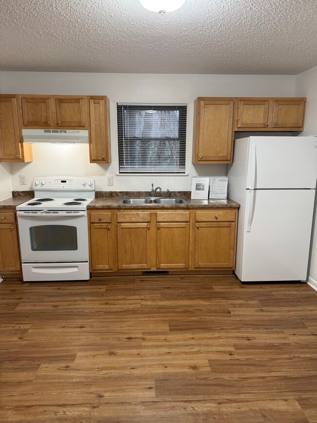 Building Photo - 217 N Fork Rd