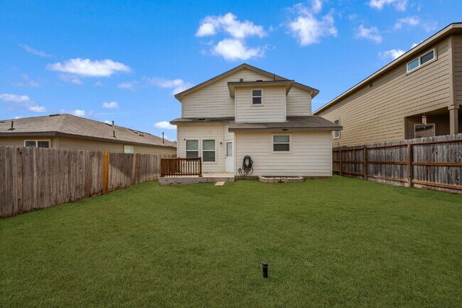 Foto del edificio - 15551 Crimson Topaz