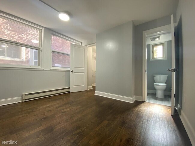 Building Photo - 1618 Spruce St