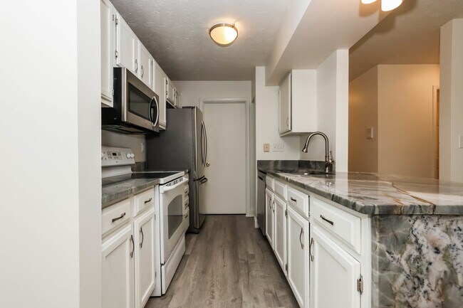 Foto del edificio - 8839 Eagleview Dr
