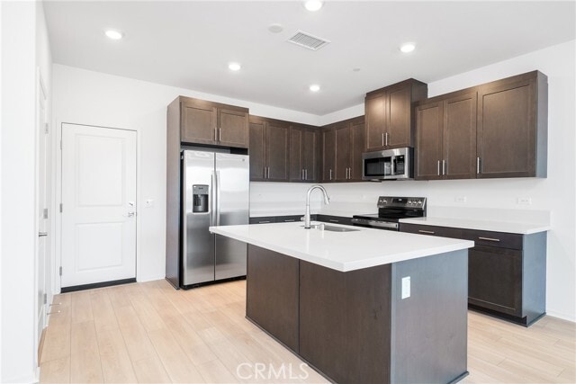 Building Photo - 3560 S Eichler Paseo