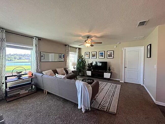 Building Photo - Picture-Perfect 3BR/2BA Lakefront Home in ...
