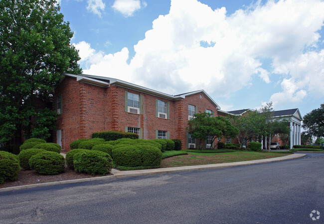 Foto del edificio - Gordon Oaks Retirement Community