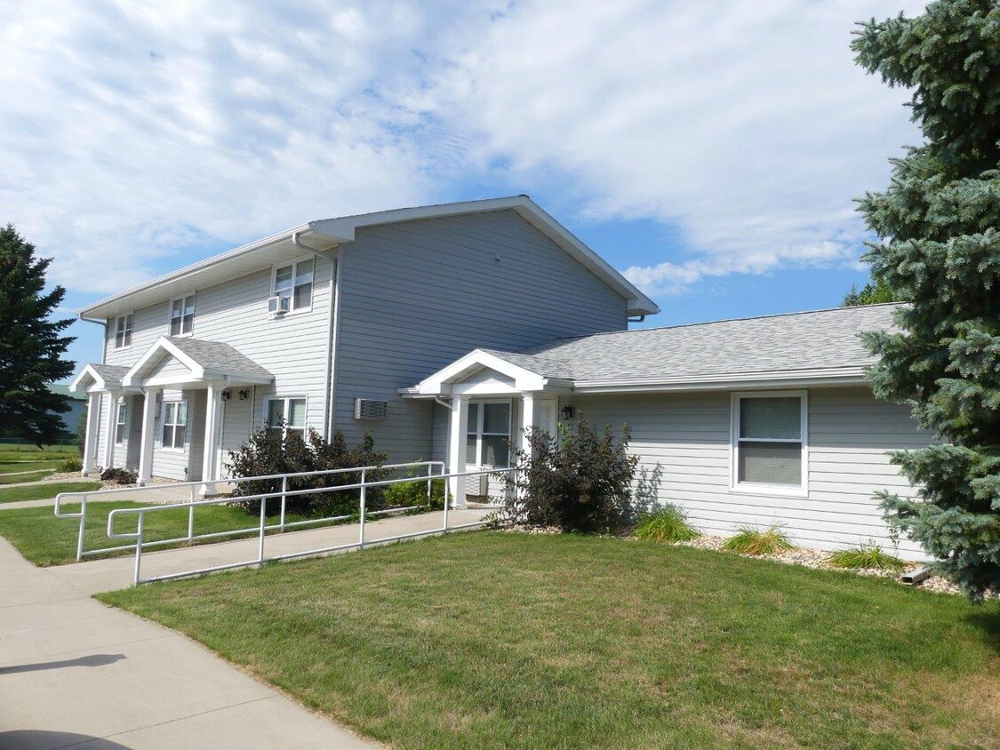 Exterior - Pheasant Valley Courtyard Townhomes