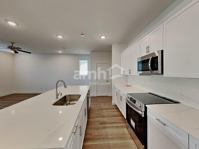Building Photo - 4218 Halo Hollyhock Street
