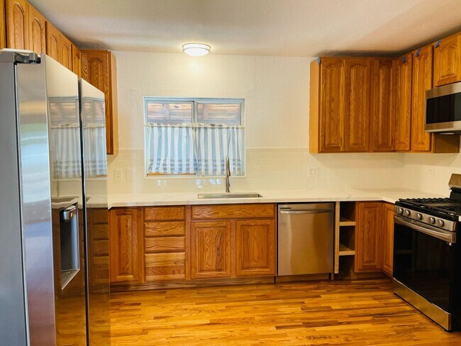 Foto del edificio - 3151 Rubicon Way