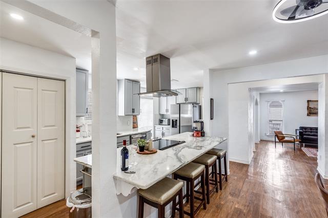 Foto del edificio - 15642 Overmead Cir