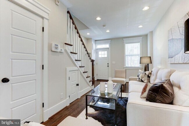 Foto del edificio - 635 20th St NE