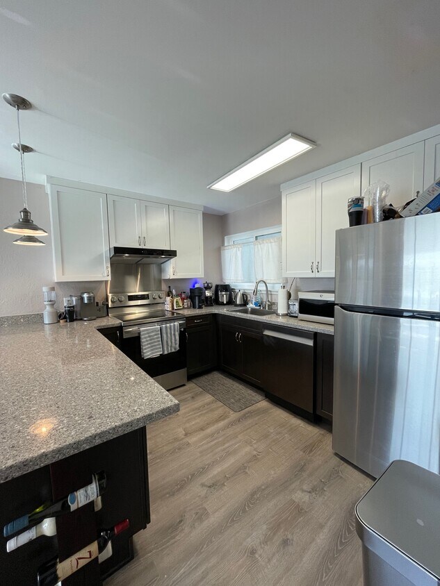 50 3rd Ave Unit 4, Daly City, CA 94014 50 3rd Ave Daly City, CA