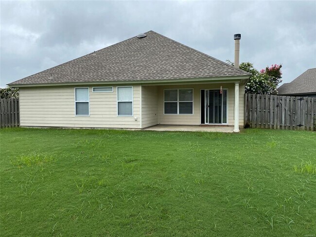 Foto del edificio - 8901 Ashland Park Pl