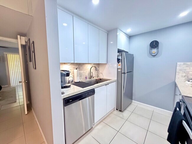 Foto del edificio - 150 SW 134th Way