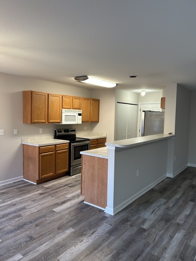 Building Photo - 2445 Whetstone Ln