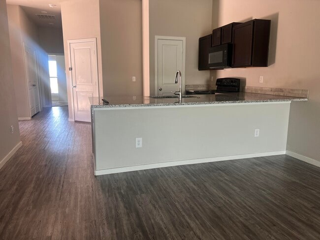 Building Photo - 1637 133rd St