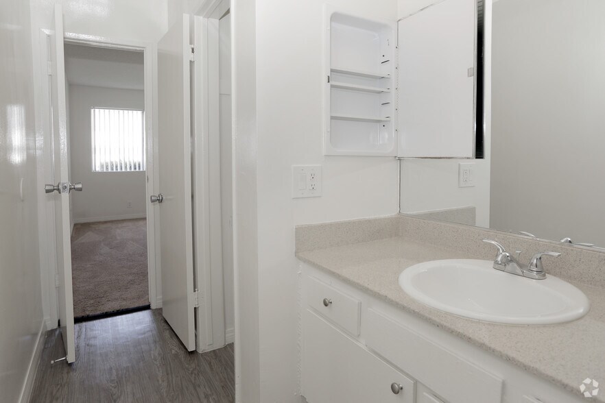 Bathroom Cabinets North Hollywood universal pointe apartments rentals - north hollywood, ca Bathroom Cabinets North Hollywood universal pointe apartments rentals - north hollywood, ca