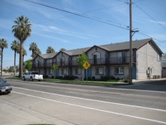 Building Photo - 103-119 W Tulare Ave