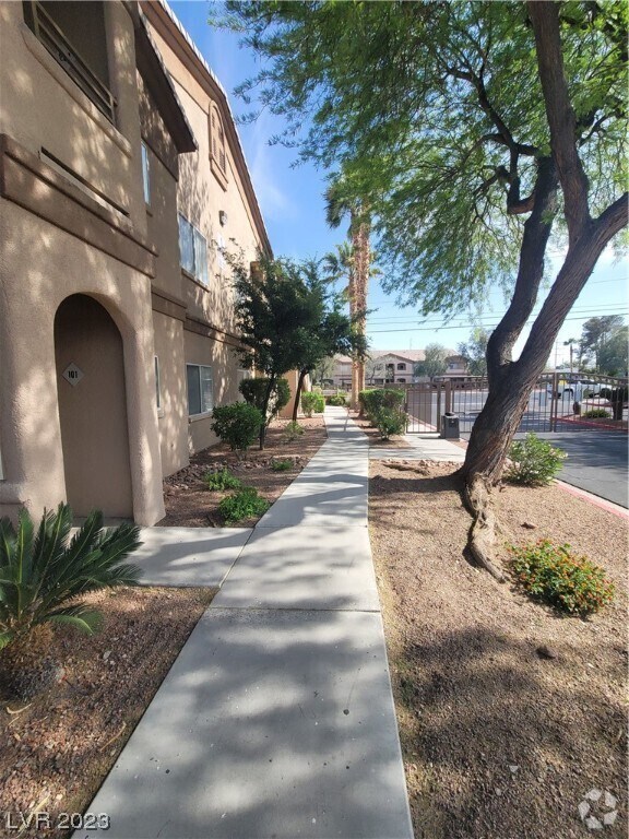 Apartments For Rent in Henderson, NV 2,222 Rentals