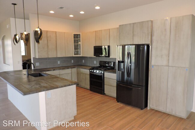 Building Photo - 3 br, 2 bath House - 140 Rimstone Circle