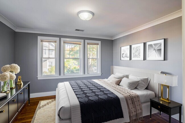 Building Photo - 17 Nottinghill Rd