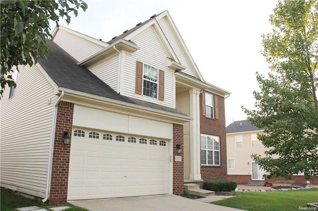 Building Photo - 51157 Mayfair Terrace