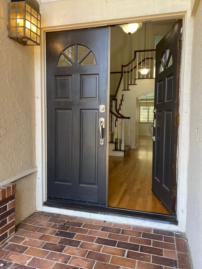 Foto del edificio - ALMADEN VALLEY - Sharp home with 4 large b...
