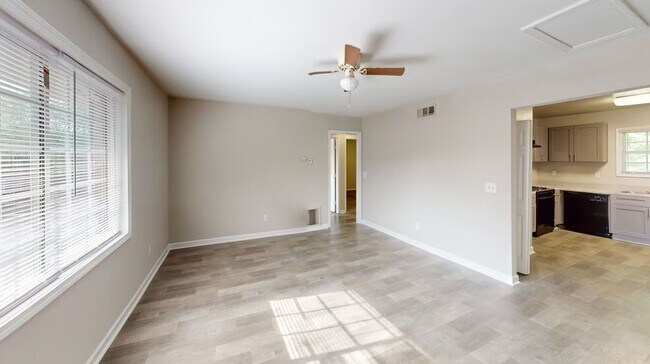 Foto del edificio - Reserve at Maple Ridge