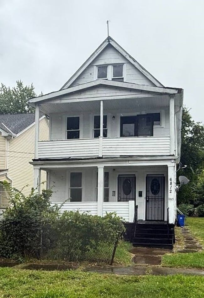 Building Photo - 6812 Whitney Ave